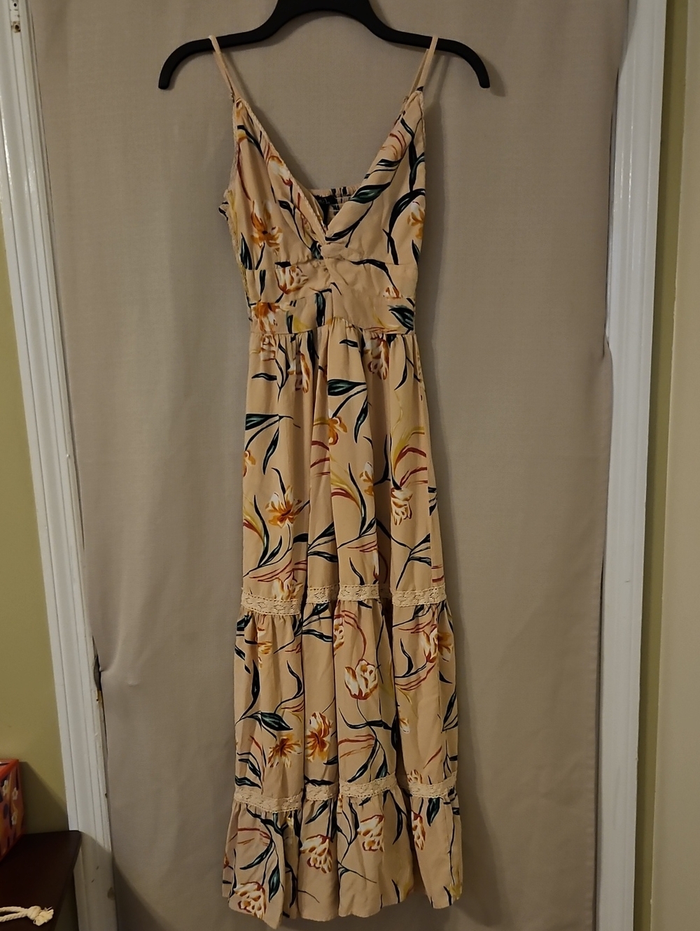 Rue21 Beige Floral Tiered Maxi Dress with Green & Yellow Print